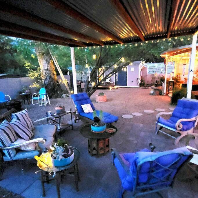Cute Peaceful Tiny House Getaway W Backyard - Low Summer Rates! Tucson Eksteriør bilde